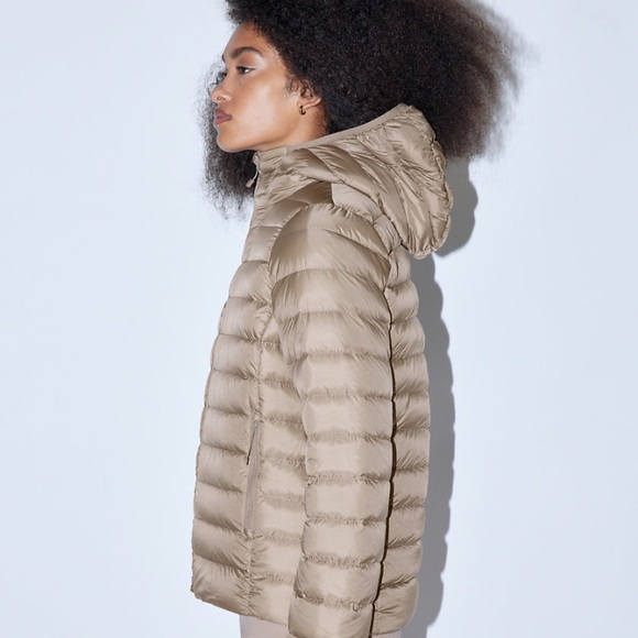 TNA Super Lite Packable Goose Down Puffer in Modern Taupel - Picture 3 of 14